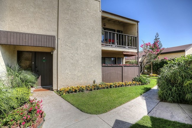 McFadden Village Apartments - Apartments in Tustin, CA | Apartments.com