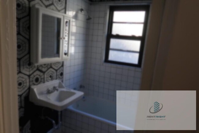 Foto del edificio - 2617 W Gunnison St