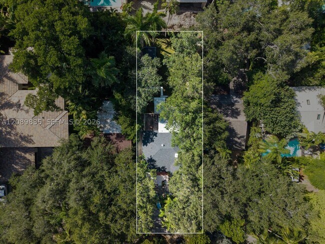 Foto del edificio - 3794 Irvington Ave