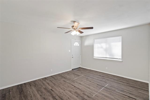 Foto del edificio - 512 NW Hillery St