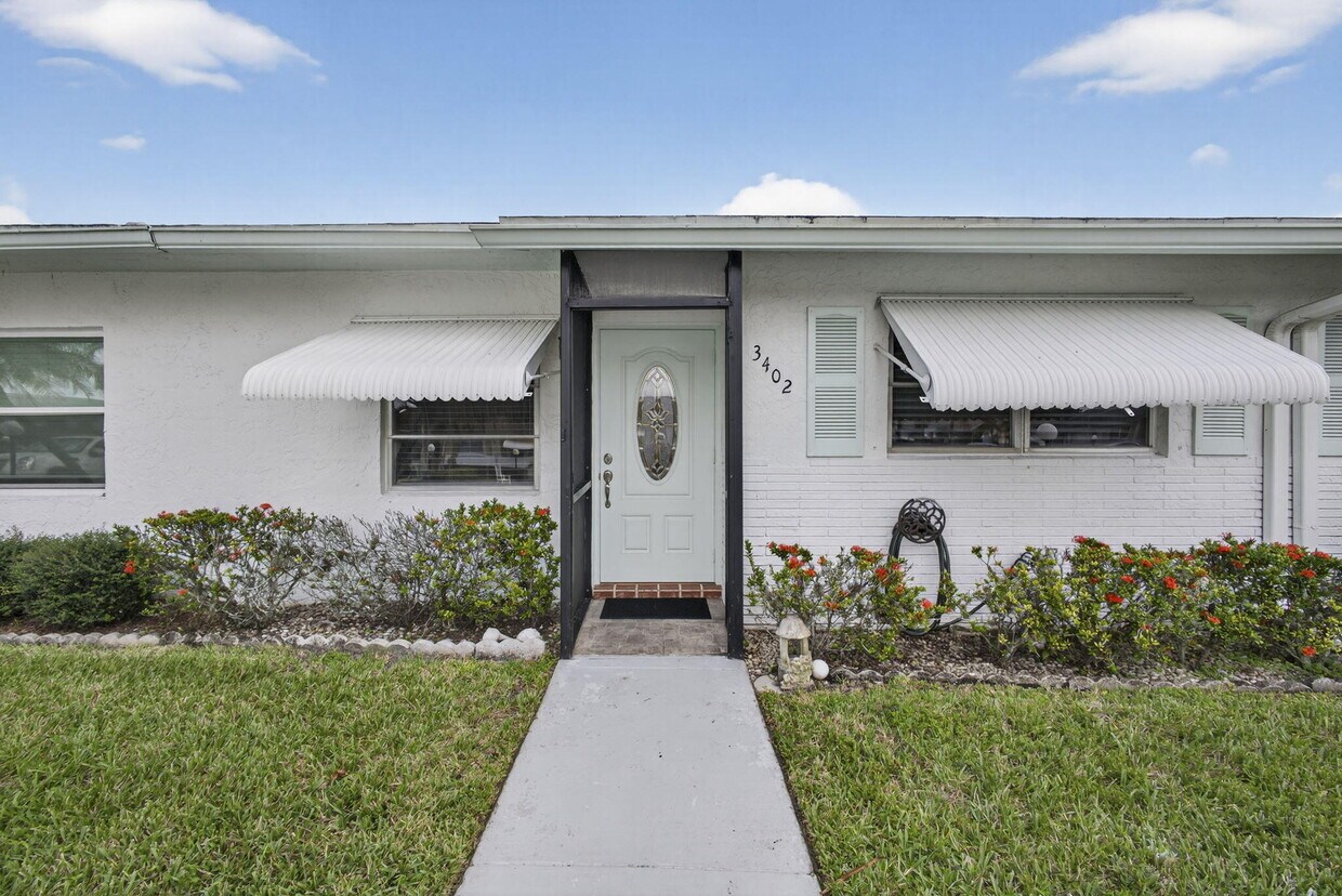 Foto principal - 3402 Theo Way