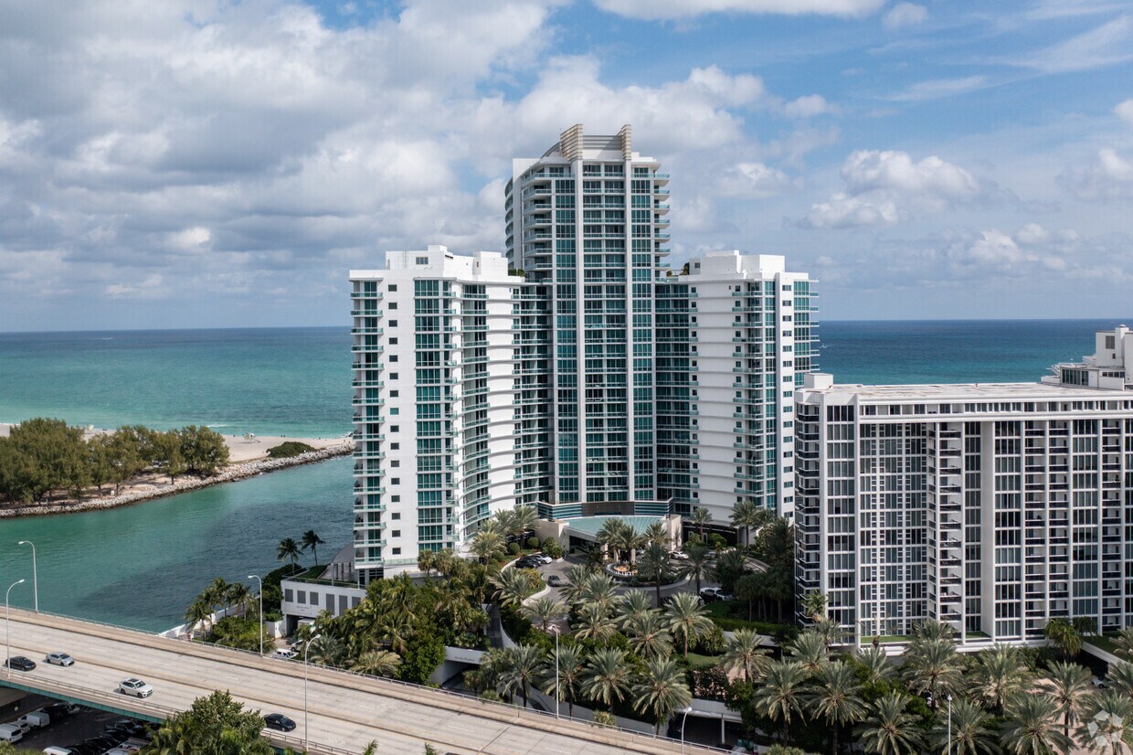 One Bal Harbour Apartments in Bal Harbour, FL