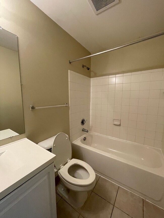 Building Photo - 3700 Spruce Ridge Way