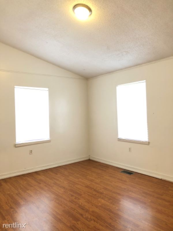 Foto del edificio - 3 br, 1 bath House - 1308 Pearl St