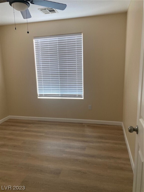 Foto del edificio - 9437 Grandview Spring Ave