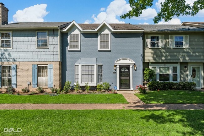 Building Photo - Great Town Home In Shreveport