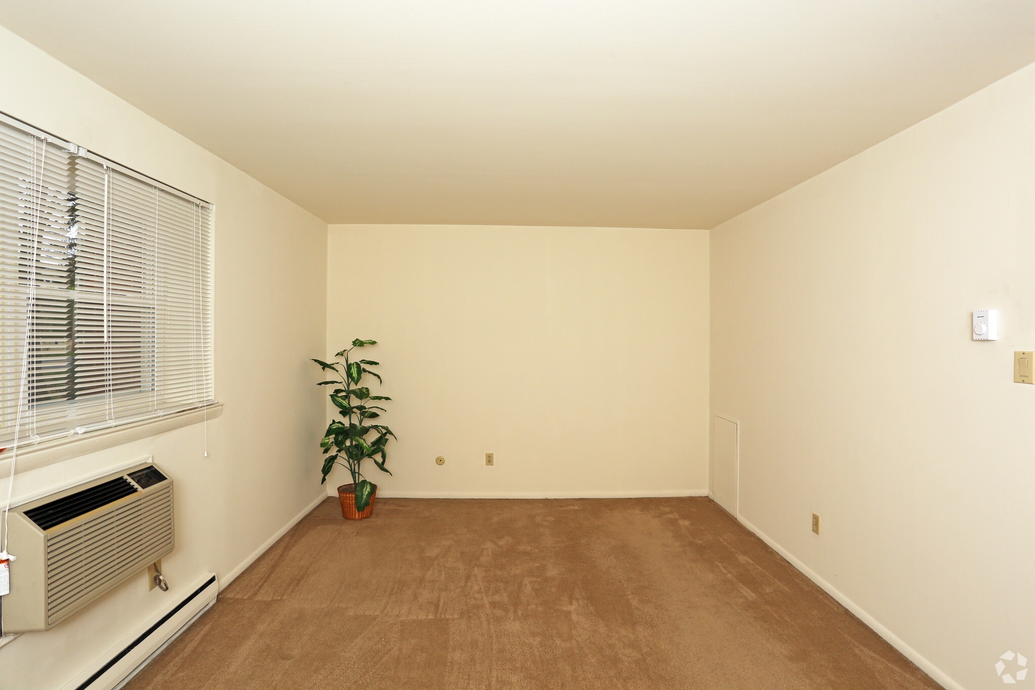 Sanbrook Apartments photo 3