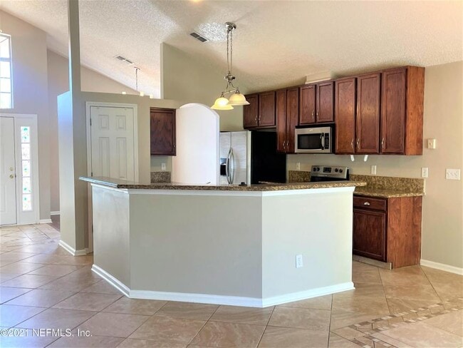 Building Photo - 5 bedroom in Fleming Island FL 32003