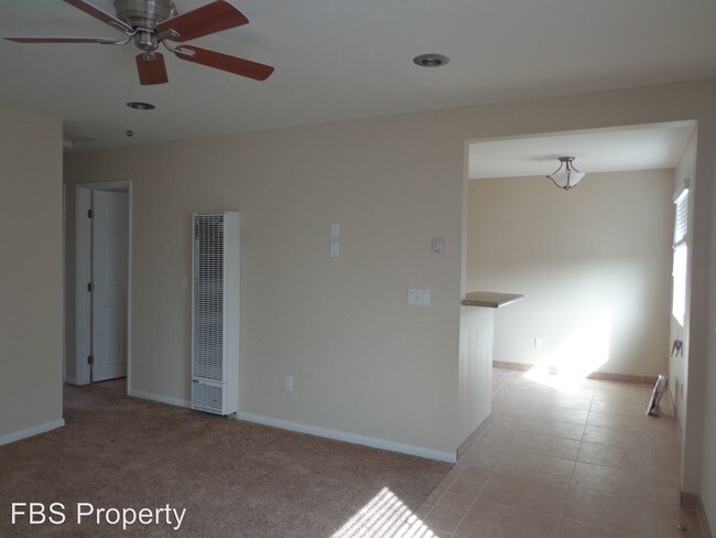 Foto del edificio - 6130-6132 Horton Dr