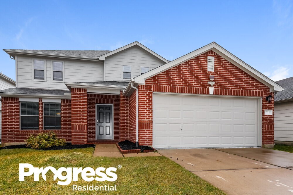 Foto principal - 15318 Hensen Creek Dr