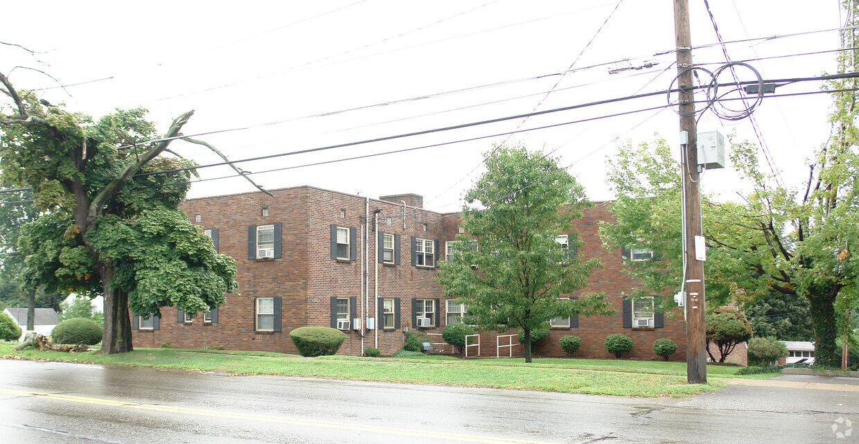 Primary Photo - Connecticut Apartments