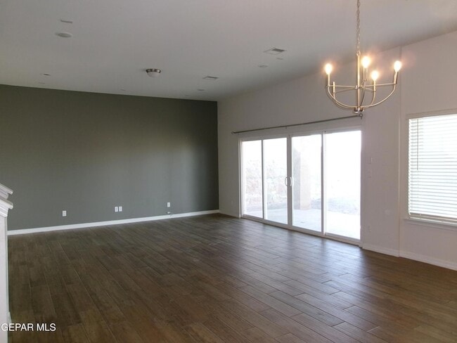 Building Photo - 11361 Hidalgo Dr