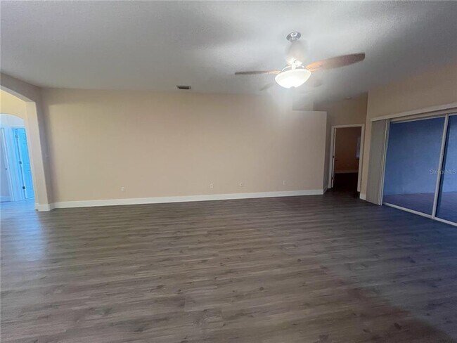 Foto del edificio - 1066 Whitegate Ct
