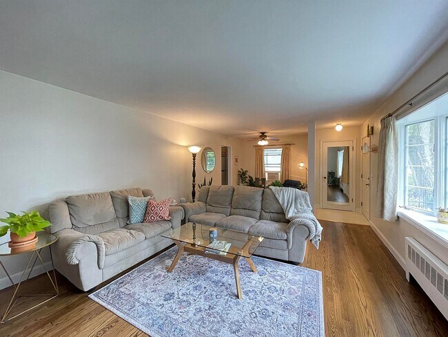 Foto del edificio - 2506 Barrington Pl