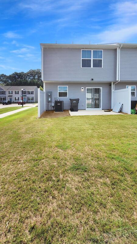 Photo - 145 Fernside Ct Townhome