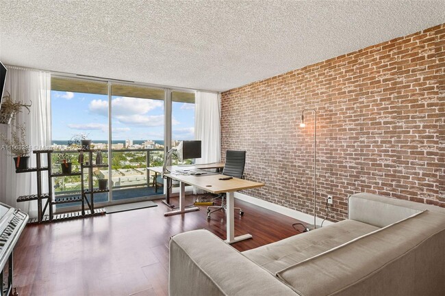 Foto del edificio - 650 West Ave