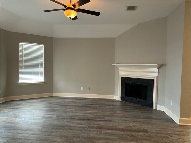 Building Photo - 21903 Grand Brook Ln