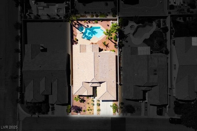 Building Photo - 11157 Sandy Grove Ave