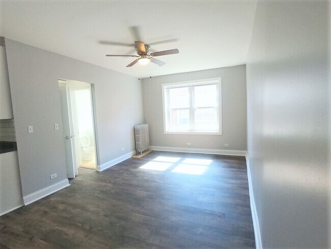Estudio Kenmore 4031 - 4241 Kenmore Apartments