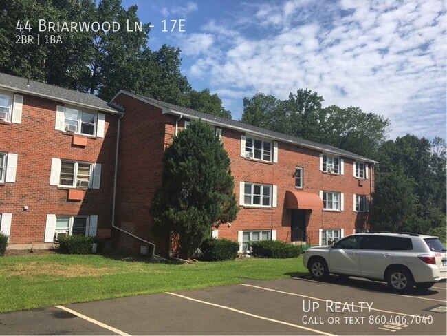 Foto del edificio - 40-44 Briarwood Ln