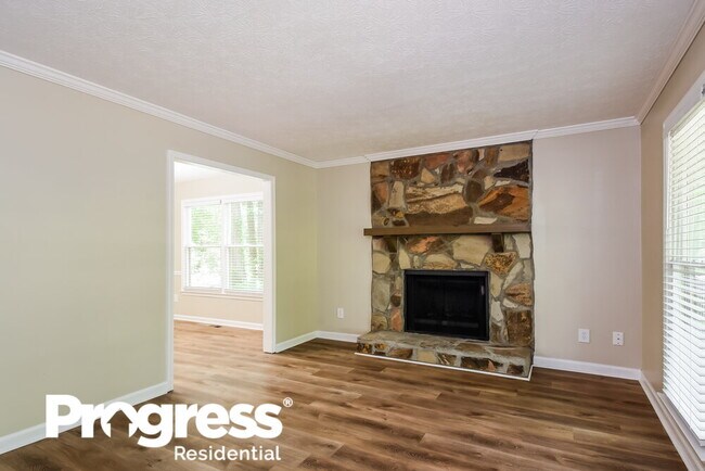 Building Photo - 2984 Leasa Ct
