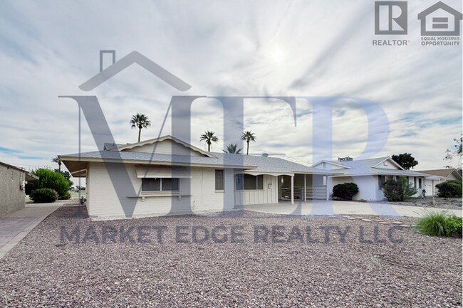 Foto del edificio - 2Bed/2Bath House in Sun City on Golf Course! Ready for Immediate Move-In!