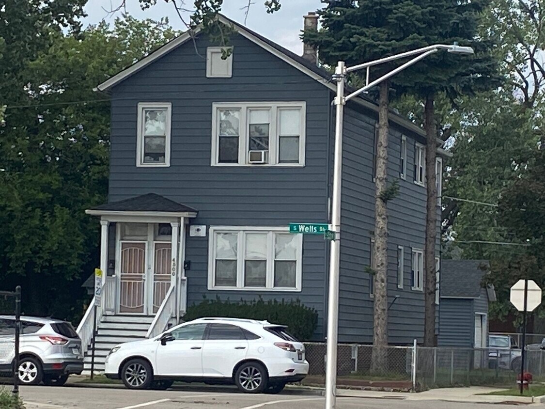 Primary Photo - 4500 S Wells St