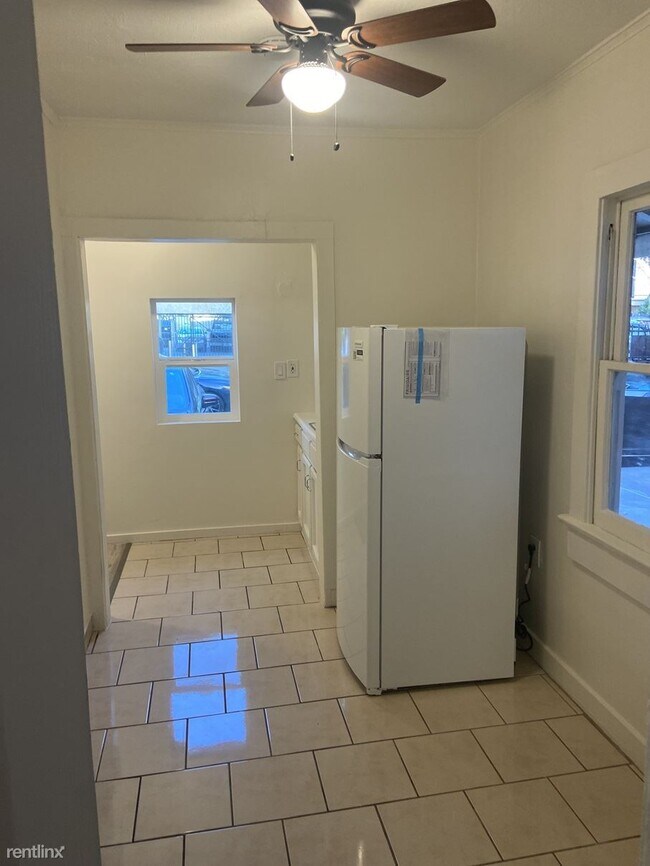 Building Photo - Studio, 1 bath House - 5603 La Mirada Ave ...