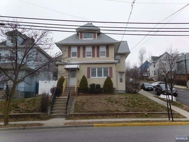 Primary Photo - 61 Hackensack St