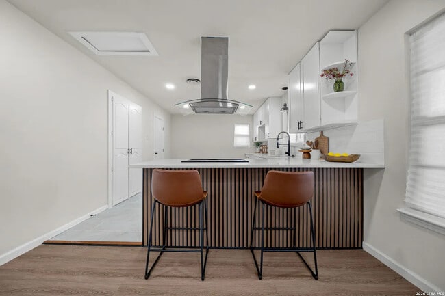 Foto del edificio - 209 Windcrest Dr