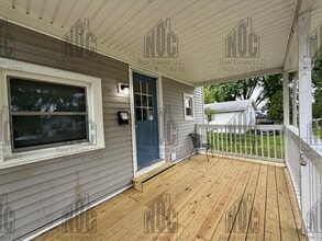 Building Photo - 607 Slocum Ave