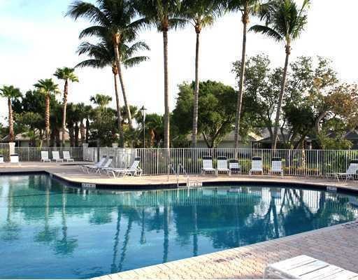 Building Photo - 10901 Myrtle Oak Ct