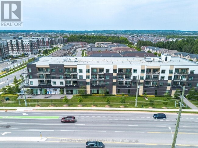 Building Photo - 555 William Graham Dr