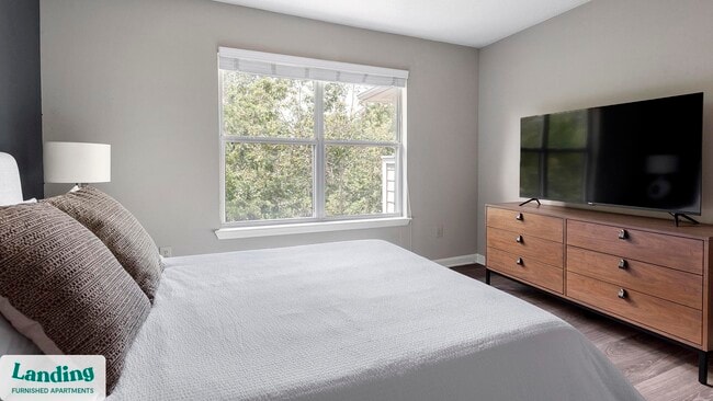 Foto del edificio - 300 Long Shoals Rd