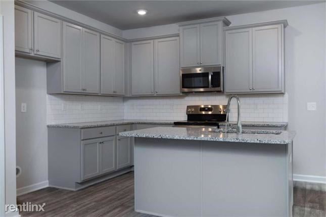 Building Photo - 3 br, 2 bath House - 4928 Lower Elm Street