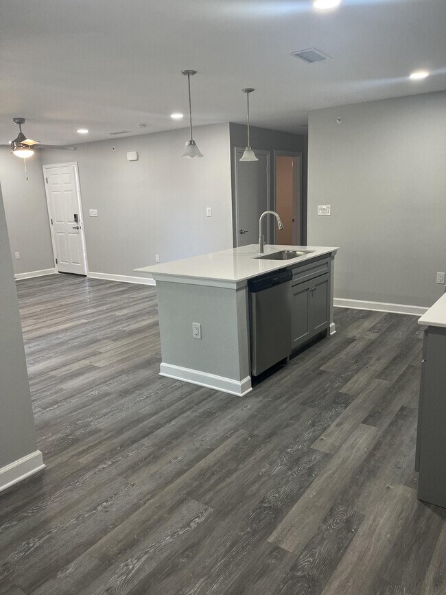 Foto del edificio - 1500 S Jupiter Rd