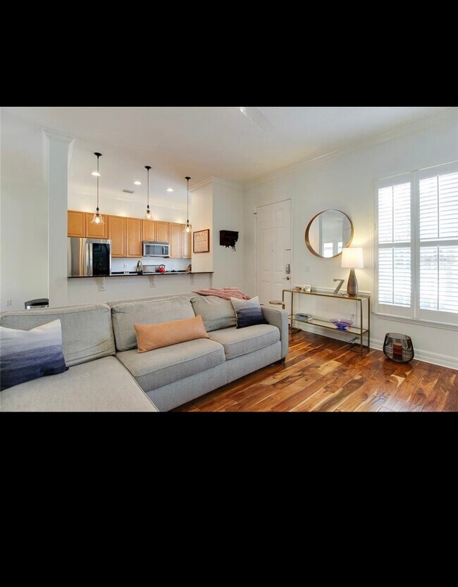 Foto del edificio - 1003 Edison Park Ct