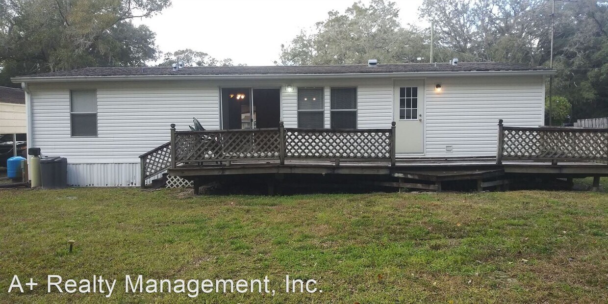 Primary Photo - 3 br, 2 bath House - 138 Husek St