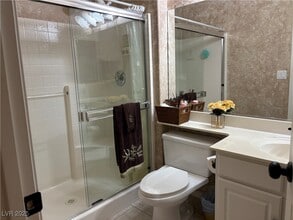 Building Photo - 1164 Golf Club Dr