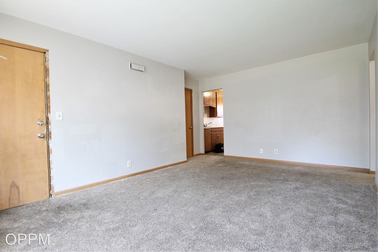Primary Photo - 4322 N 52nd St