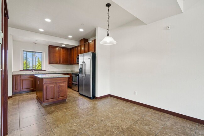 Foto del edificio - Beautiful Townhomes