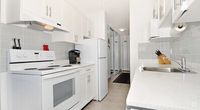 Building Photo - 1160 Haro St