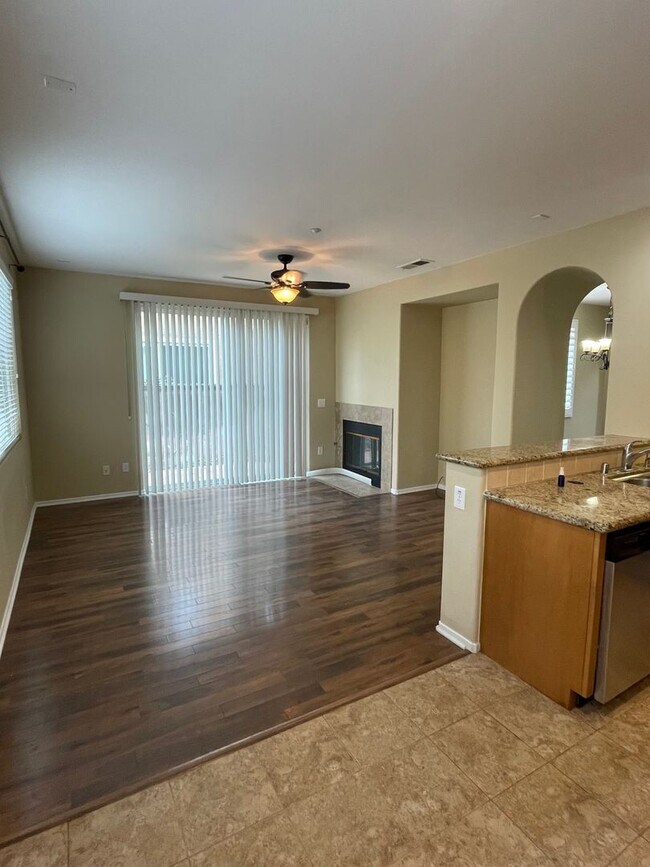 Building Photo - 3 Bedroom House + Loft/Office in San Marcos
