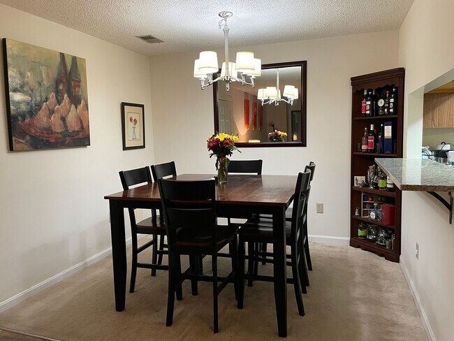 Dining Room - 6935 Mary Caroline Cir