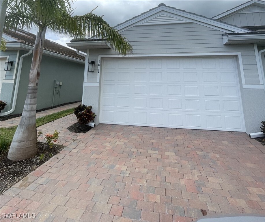 Foto principal - 1011 Enbrook Lp