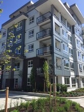 Building Photo - 1514-1514 McCallum Rd