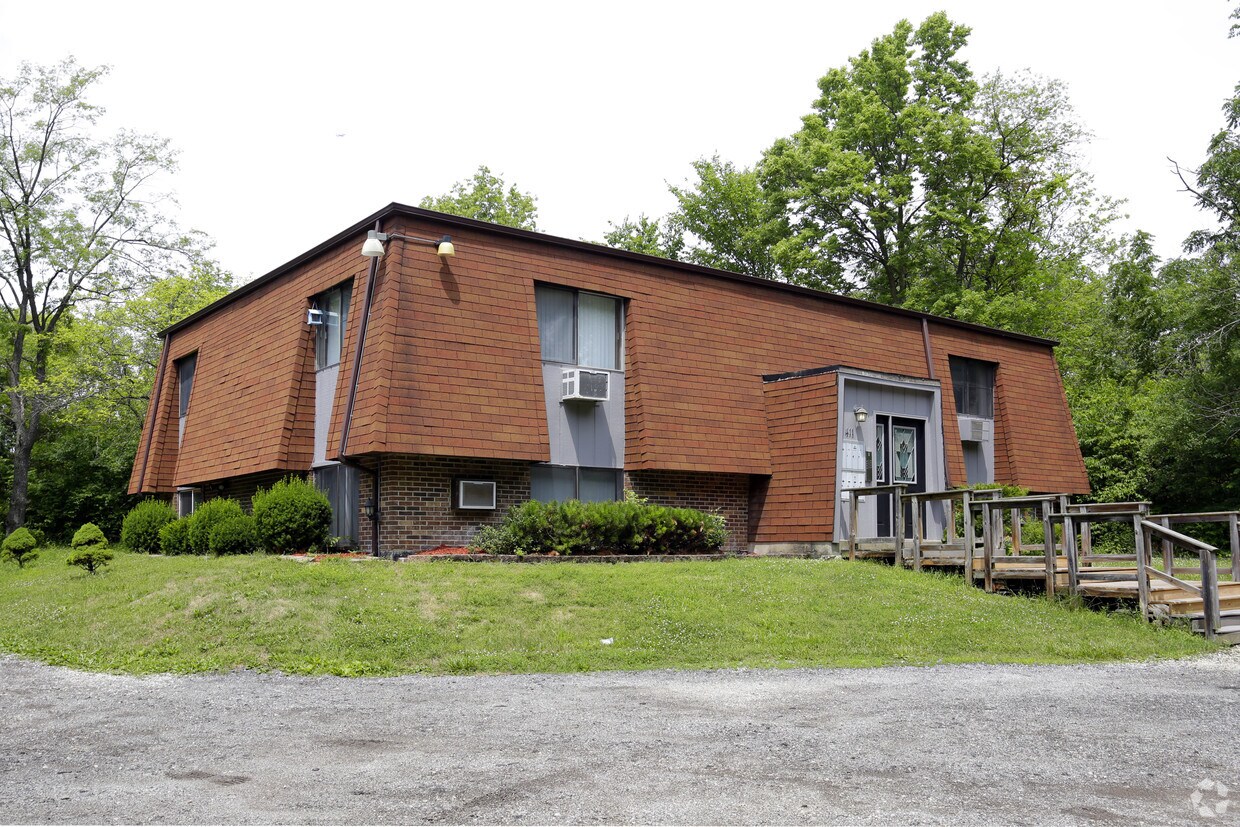 411 W Farrell Rd, Lockport, IL 60441 Apartments in Lockport, IL