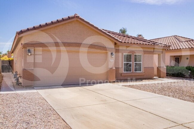 Building Photo - 8949 E Shangri La Rd