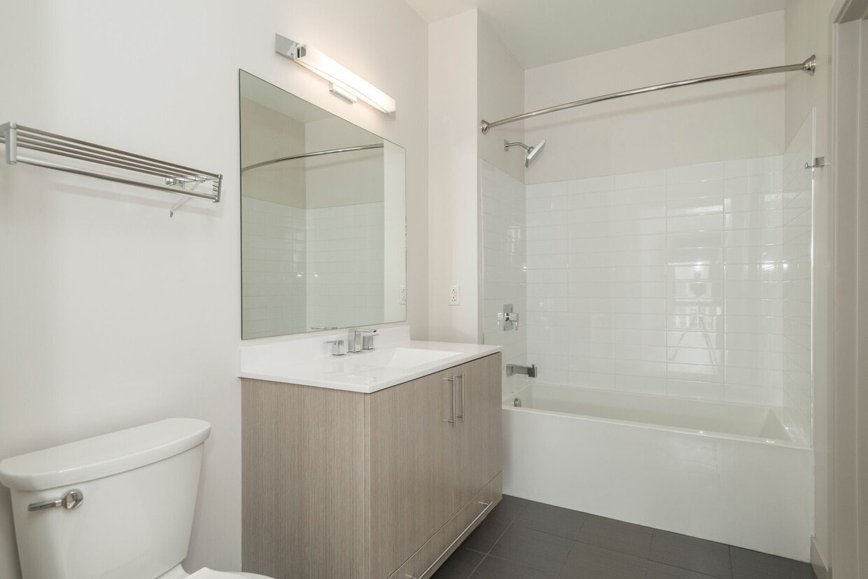 Unique Brighton Brookline Apartment - Unique Brighton Brookline Apartment