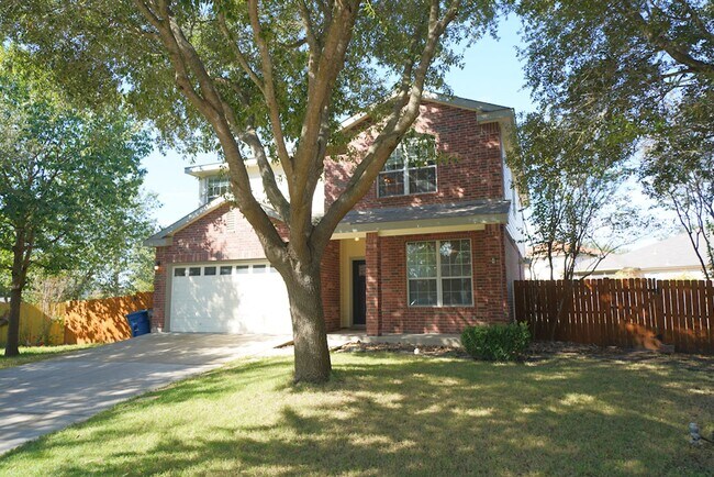 Foto del edificio - Beautiful Cibolo Home on a Large Cul-De-Sac Lot! Realtor Commission: $500